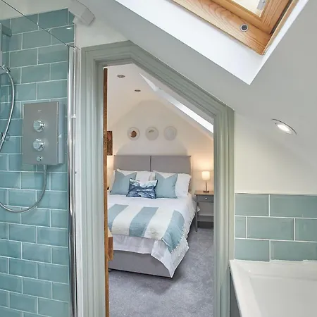 Host & - Threadneedle Holiday home