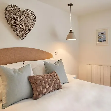 Host & - Threadneedle Holiday home *